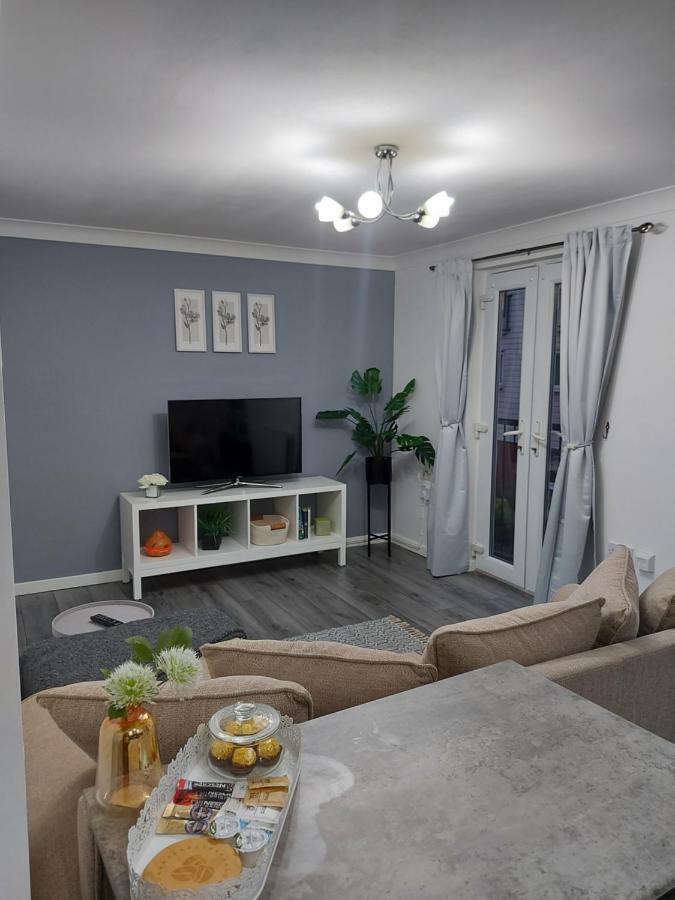 Lovely 1-Bedroom Condo With Parking On Premises Minworth Bagian luar foto